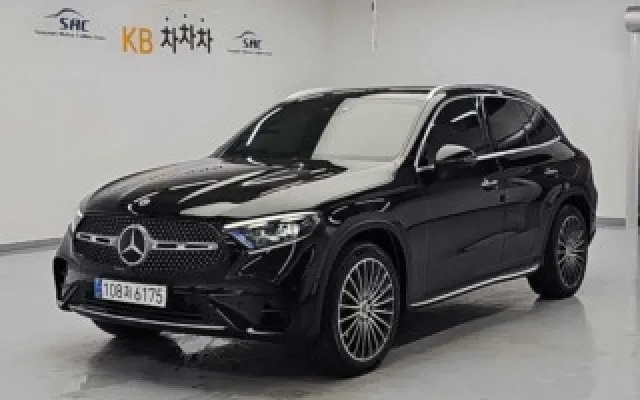 인천중고차할부여유자금 GLC클래스 X254 GLC300 4MATIC 매물 사진 15 - 2023/10 92,567km