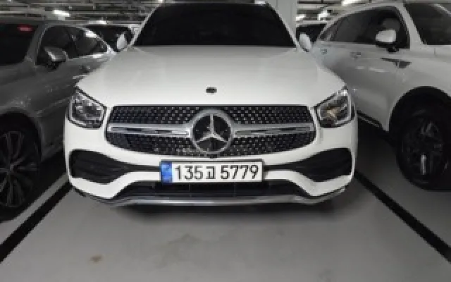인천중고차할부여유자금 GLC클래스 X253 GLC 300 e 4MATIC 매물 사진 1 - 2022/04 24,824km