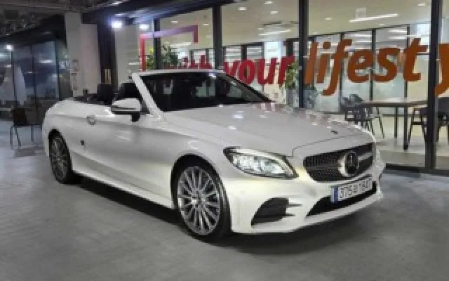 인천중고차할부여유자금 C클래스 W206 C200 카브리올레 매물 사진 14 - 2022/10 104,340km